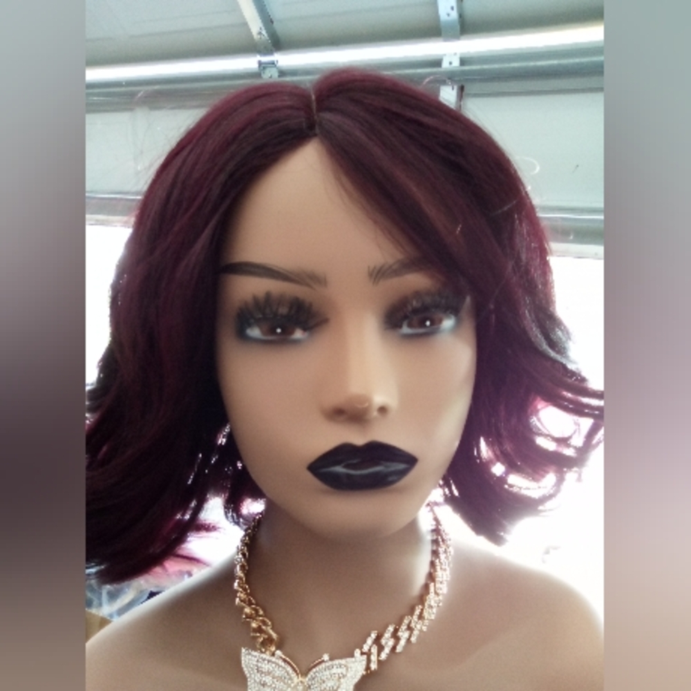 Wigs - Picture 4 of 7